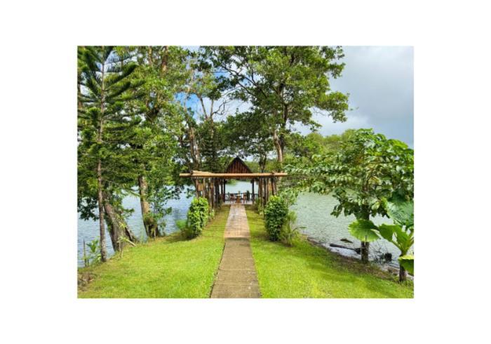 Almost Heaven Lake Resort 카빈티 외부 사진
